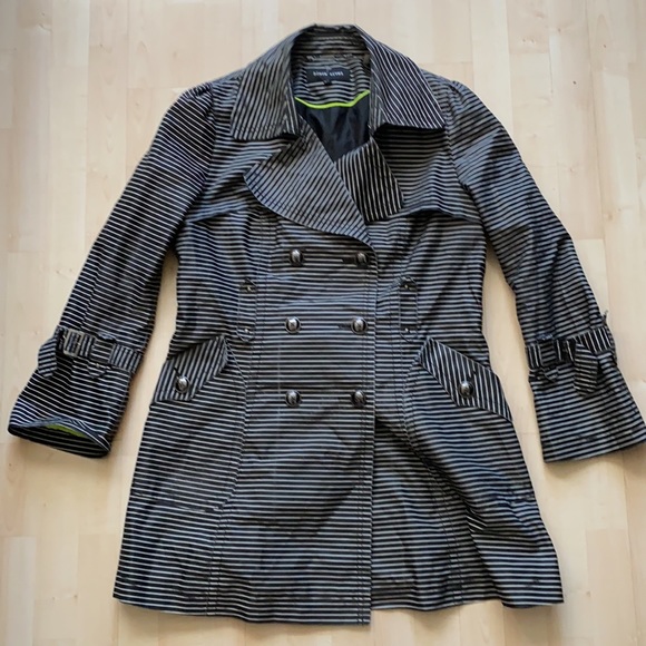Black Rivet Jackets & Blazers - EUC Black Rivet trench - black/white stripes with neon green detail and buckles